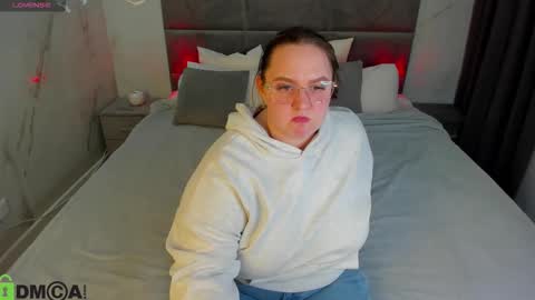 Snapshot of sex_puma chatting on 17, 11, 2025 sex_puma online show from 17, 11, 2025