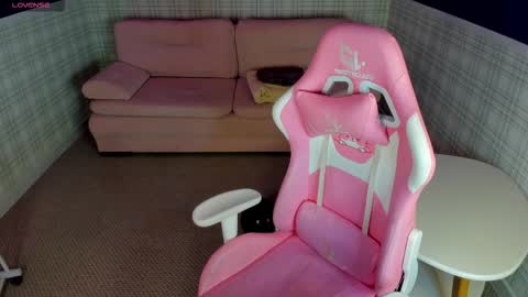 Snapshot of sex_puma chatting on 1, 12, 2025 sex_puma online show from 1, 12, 2025