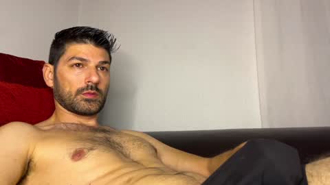 Snapshot of sexfriendch chatting on 31, 12, 2024 Lucenzo online show from 31, 12, 2024