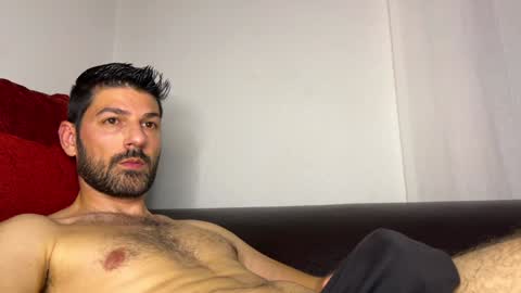 Snapshot of sexfriendch chatting on 8, 1, 2025 Lucenzo online show from 8, 1, 2025