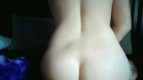 Snapshot of sexiirose22 chatting on 1, 6, 2026 Rose online show from 1, 6, 2026