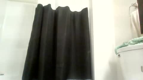 Snapshot of sexislitpuss69 chatting on 19, 2, 2025 sexislitpuss69 online show from 19, 2, 2025