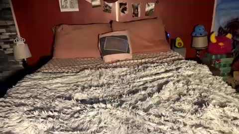 sexiwhiskey699 online show from 8, 1, 2025