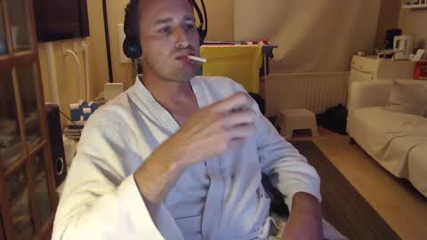 Sexlobo online show from 6, 1, 2025