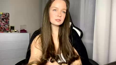 My name is Mia whats yours online show from 24, 12, 2024