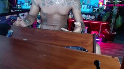 Snapshot of sexo_aharon chatting on 20, 11, 2025 Aharon ravelo online show from 20, 11, 2025