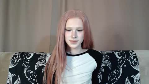 Nextdoor Princess online show from 29, 3, 2026