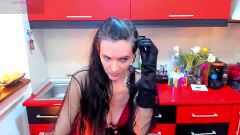 sexqueen1111 online show from 3, 2, 2025