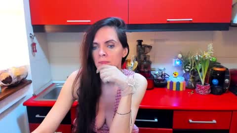 sexqueen1111 online show from 9, 2, 2025