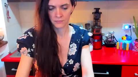 sexqueen1111 online show from 24, 2, 2025