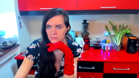 sexqueen1111 online show from 4, 3, 2025