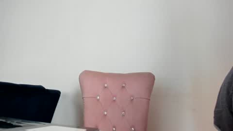 Snapshot of sexual_addiction chatting on 5, 10, 2025 SARA online show from 5, 10, 2025