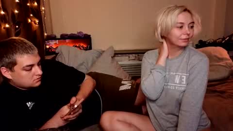 sexvibecouple online show from 15, 11, 2025