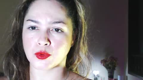 Snapshot of sexwwoman chatting on 27, 2, 2025 CHIARA online show from 27, 2, 2025