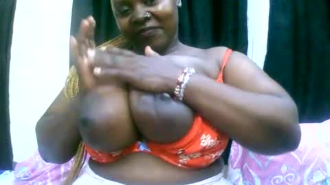 sexxi_ebony online show from 28, 5, 2026