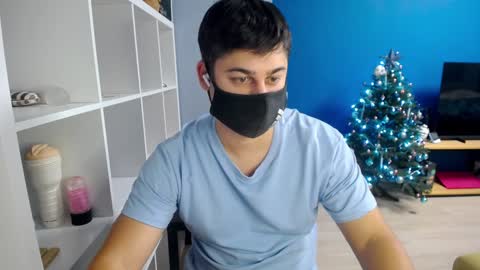 Snapshot of sexxxdickbig chatting on 30, 12, 2024 Tommy online show from 30, 12, 2024