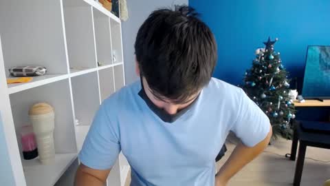 Snapshot of sexxxdickbig chatting on 14, 1, 2025 Tommy online show from 14, 1, 2025