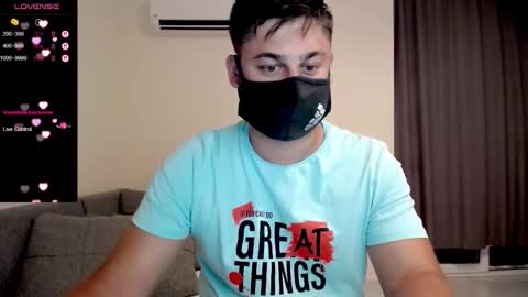 Snapshot of sexxxdickbig chatting on 22, 9, 2025 Tommy online show from 22, 9, 2025
