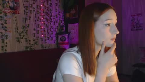 Snapshot of sexxxyback2334 chatting on 2, 4, 2026 Lally online show from 2, 4, 2026