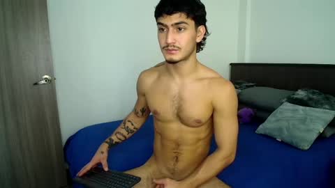 Snapshot of sexxxyjuan99 chatting on 19, 5, 2026 JUAN online show from 19, 5, 2026