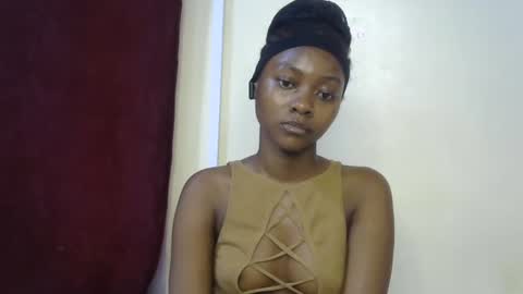Snapshot of sexxy_divaa chatting on 19, 4, 2026 vicky online show from 19, 4, 2026