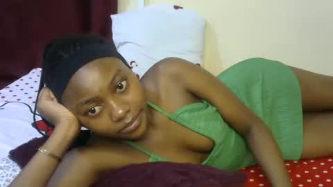 Snapshot of sexxy_divaa chatting on 24, 4, 2026 vicky online show from 24, 4, 2026