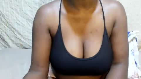 Snapshot of sexxy_maya1 chatting on 10, 6, 2026 sexxy_maya1 online show from 10, 6, 2026