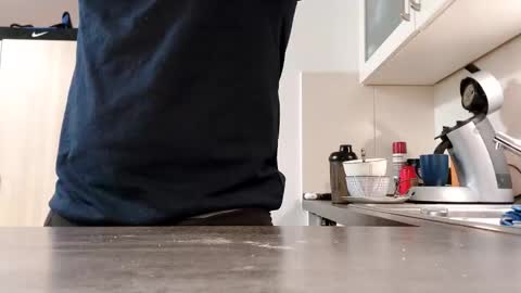 sexy30031986 online show from 3, 12, 2025