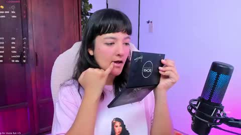 sexy__emma online show from 15, 4, 2026