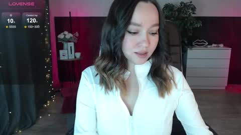 Snapshot of sexy_alexxia chatting on 9, 10, 2025 Alexia online show from 9, 10, 2025