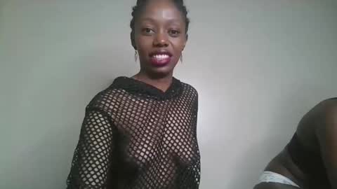 Snapshot of sexy_banny4 chatting on 14, 1, 2026 sexy_banny4 online show from 14, 1, 2026