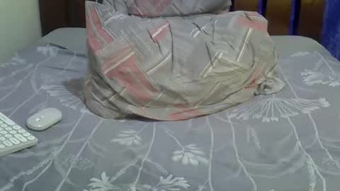 squirt lola online show from 3, 3, 2026