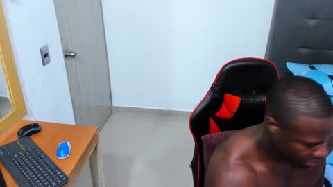 Snapshot of sexy_blackman chatting on 25, 2, 2025 sexy blackman online show from 25, 2, 2025