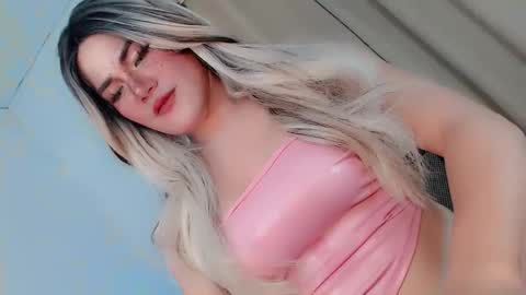 Snapshot of sexy_blaire chatting on 17, 9, 2025 Haley Blaire online show from 17, 9, 2025