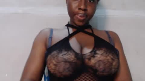 Snapshot of sexy_blaq123 chatting on 15, 6, 2026 sexyblaq online show from 15, 6, 2026