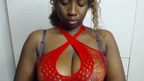 Snapshot of sexy_blaq123 chatting on 28, 7, 2026 sexyblaq online show from 28, 7, 2026
