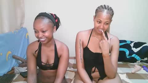 sexy_bluegirl online show from 10, 4, 2026