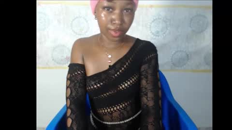 Snapshot of sexy_bluey247 chatting on 9, 10, 2025 sexy_bluey247 online show from 9, 10, 2025