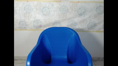 sexy_bluey247 online show from 18, 10, 2025