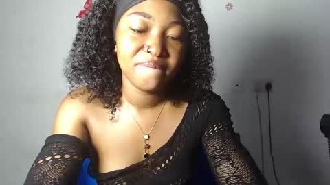 sexy_bluey247 online show from 1, 12, 2025