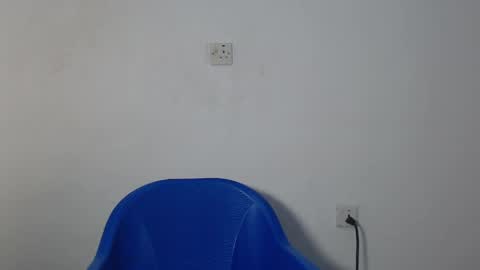 sexy_bluey247 online show from 8, 4, 2026