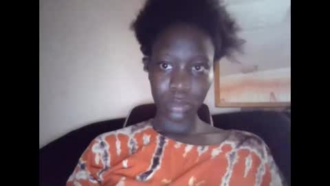 Snapshot of sexy_butty01 chatting on 17, 10, 2025 sexy_butty01 online show from 17, 10, 2025