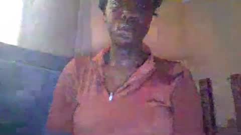 Snapshot of sexy_butty01 chatting on 7, 11, 2025 sexy_butty01 online show from 7, 11, 2025