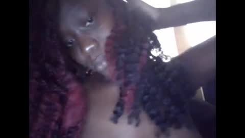 Snapshot of sexy_butty01 chatting on 16, 11, 2025 sexy_butty01 online show from 16, 11, 2025