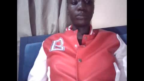 sexy_butty01 online show from 19, 12, 2025