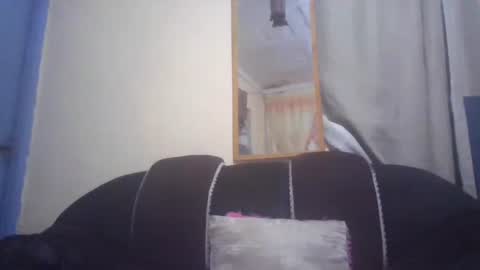 sexy_butty01 online show from 12, 4, 2026