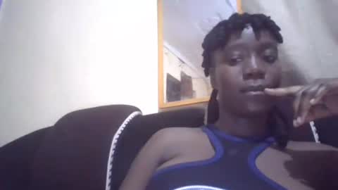 sexy_butty01 online show from 15, 4, 2026