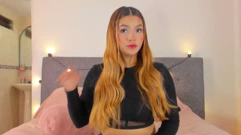 Snapshot of sexy_couple_xx1 chatting on 7, 1, 2026 sexy_couple_xx1 online show from 7, 1, 2026