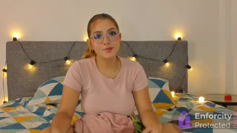 Snapshot of sexy_couple_xx1 chatting on 4, 3, 2026 sexy_couple_xx1 online show from 4, 3, 2026