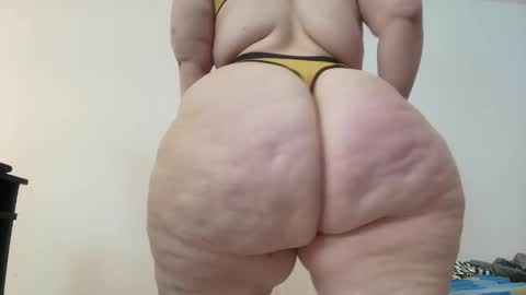 Snapshot of sexy_curvi chatting on 19, 12, 2024 karla instagram online show from 19, 12, 2024